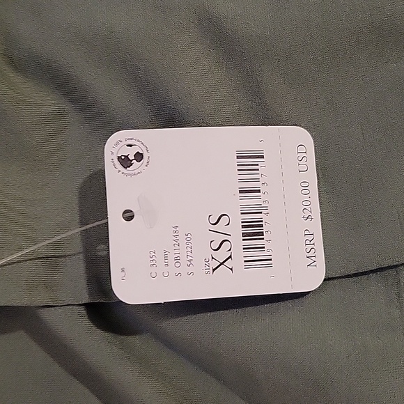 3-style Free People Movement and Intimately Greens Crop Tops n Leggings NEW! - Picture 3 of 5